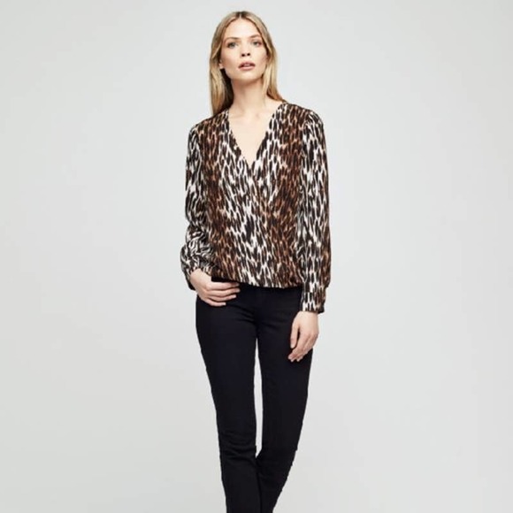 L'AGENCE Kyla Silk Leopard Print Faux Wrap Blouse Sz XS - Picture 2 of 11